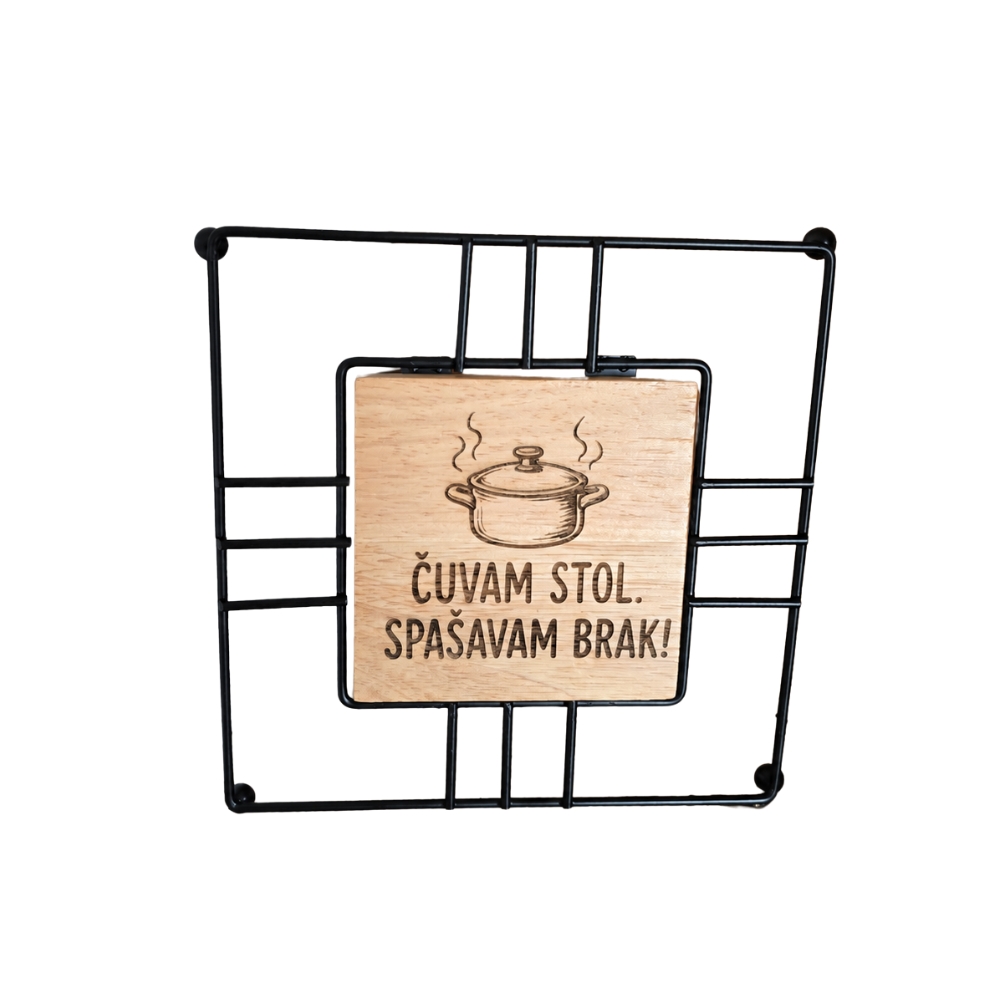 Personalizirani podmetač za lonce od bambusa s metalom – 18 × 18 cm